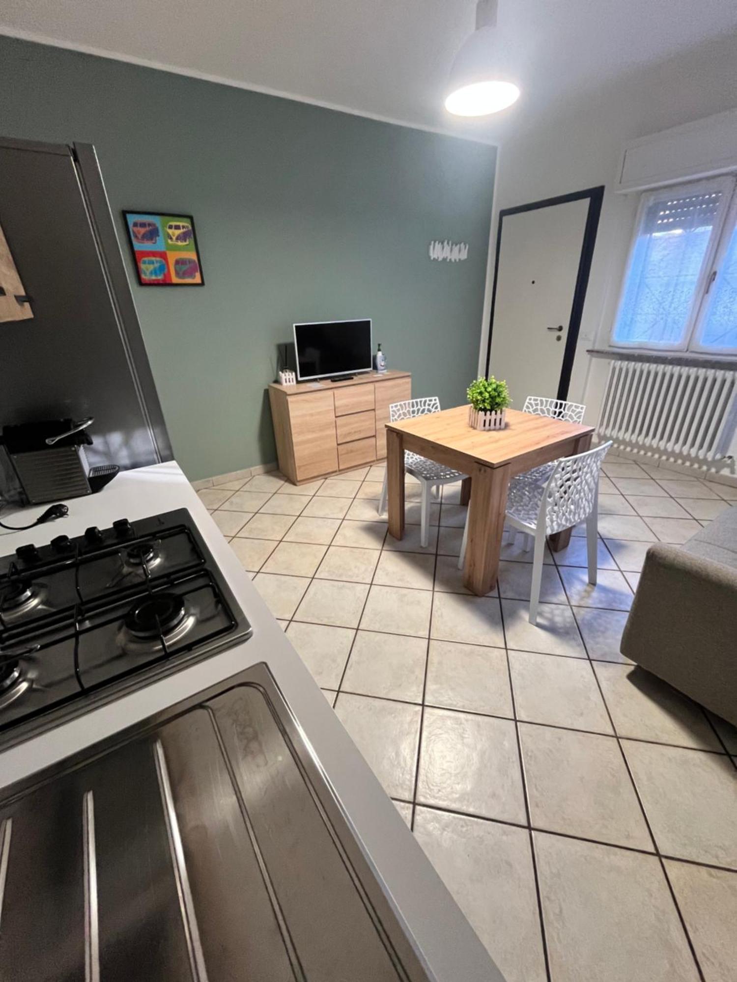 Appartamento In Villa Nico'S Home Gallarate Ngoại thất bức ảnh