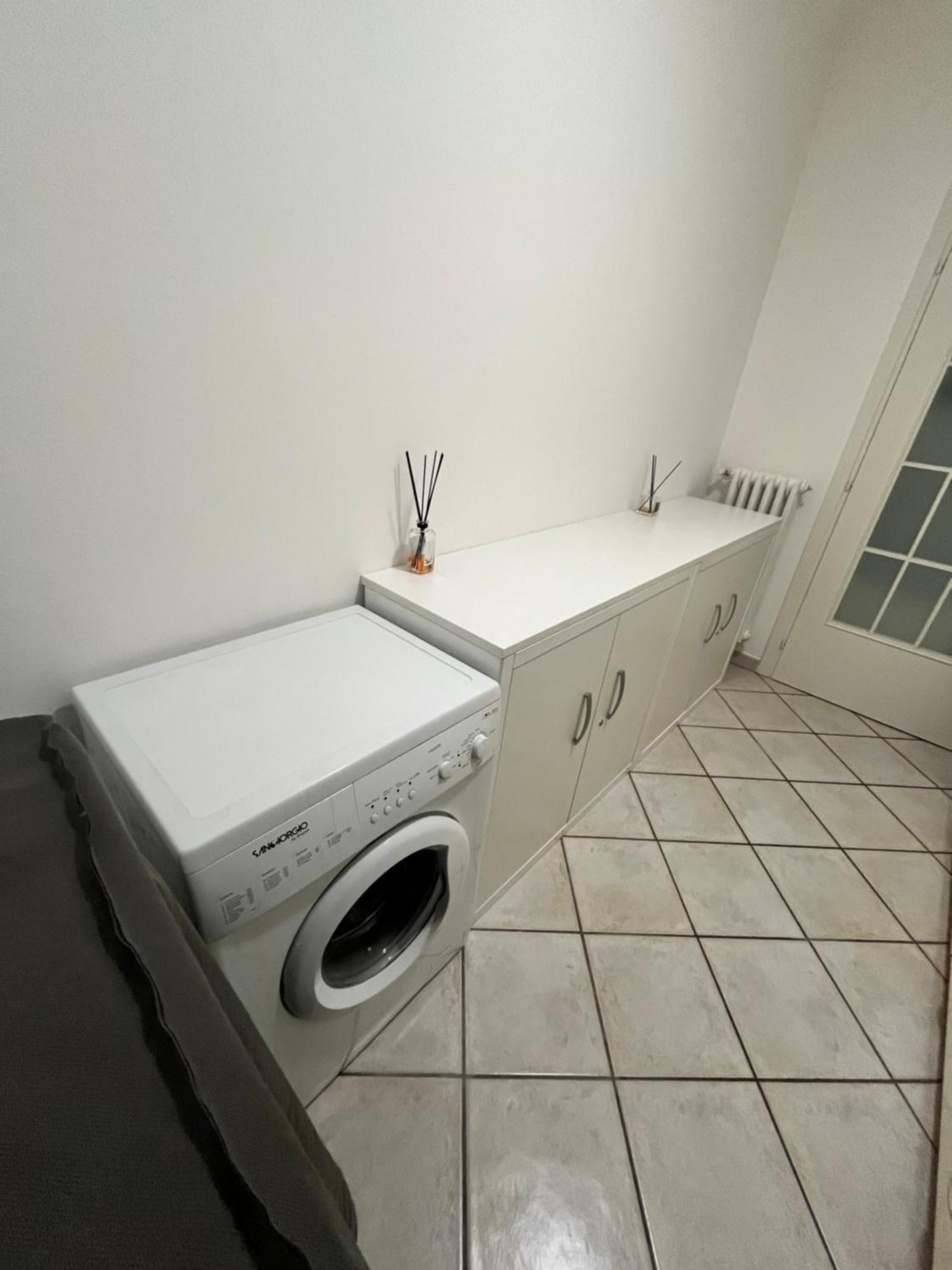 Appartamento In Villa Nico'S Home Gallarate Ngoại thất bức ảnh